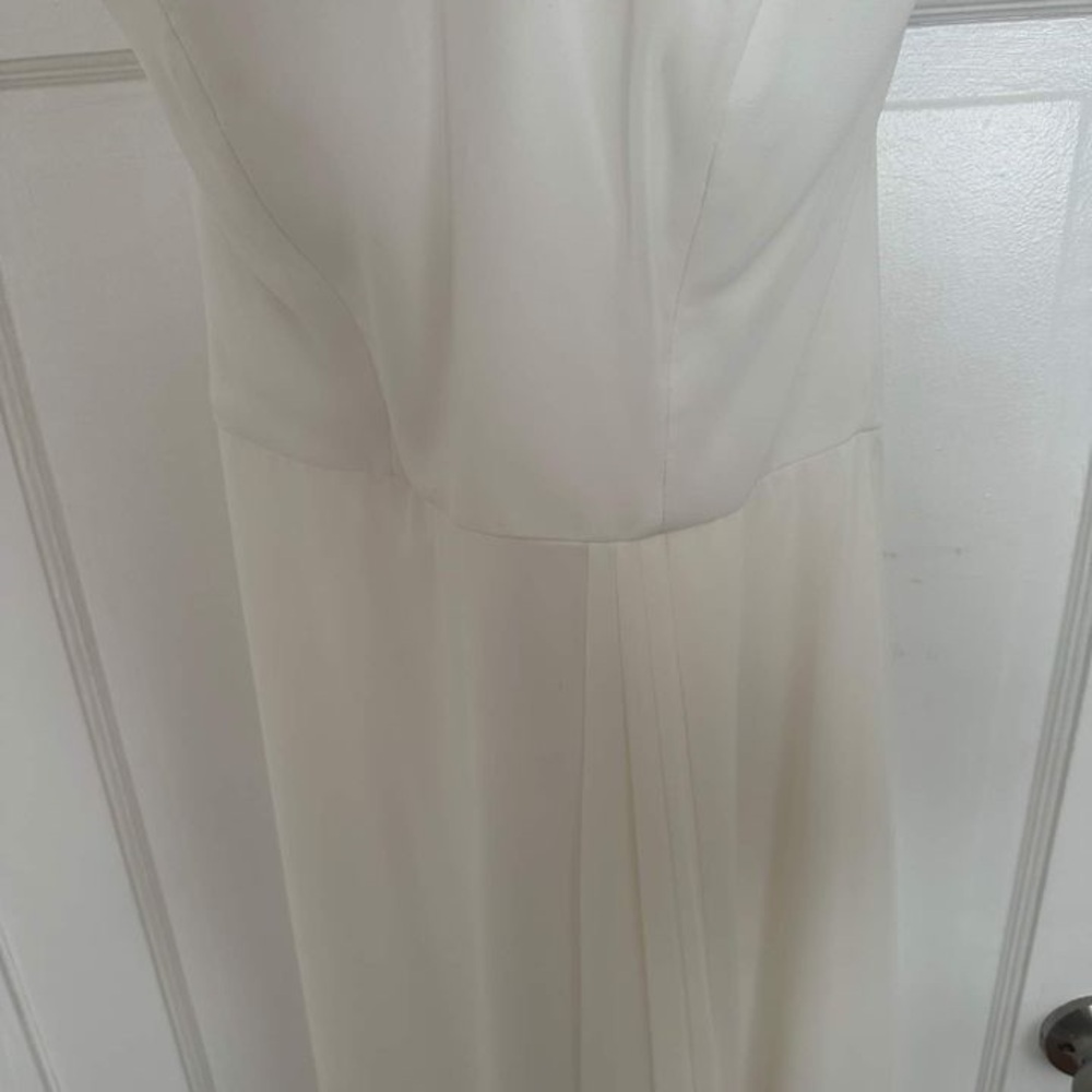 Dessy dress for sale! Worn once as a bridesmaid. Freshly dry cleaned.